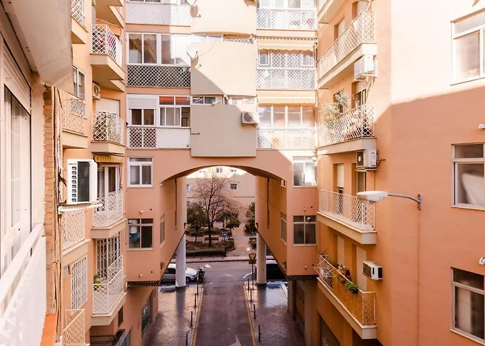 Nuevo Centro * Гранада